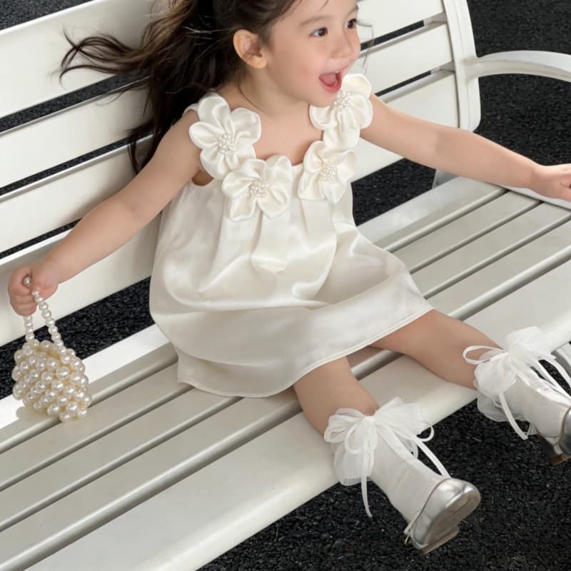 Girls First Birthday Dress White Simple Suspender 3D Flower Baby Dress Children's Birthday Party Princess Dress