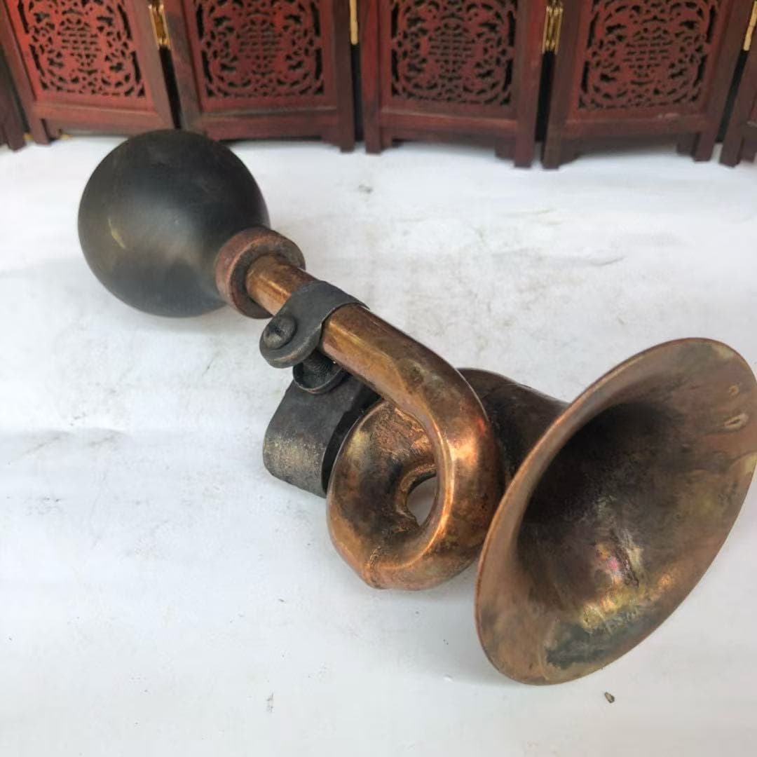 Wholesale Brass Antiques and Vintage-Style Items, Brass Trumpet Ornaments, Eco-Friendly Brass Crafts
