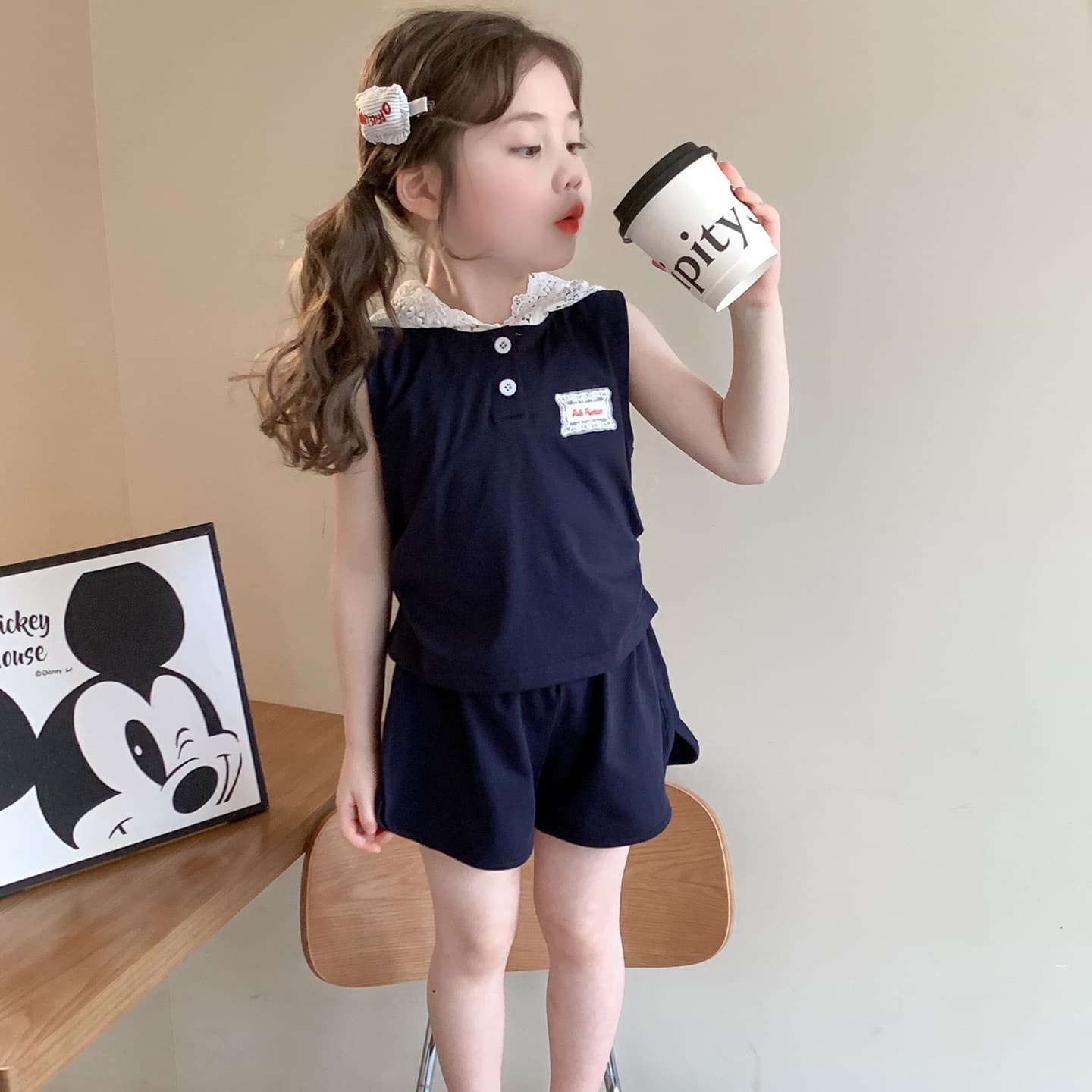 Korean girls similar hooded suit 2026 summer new two-piece set on behalf of fashion internet celebrity casual children's clothing trend