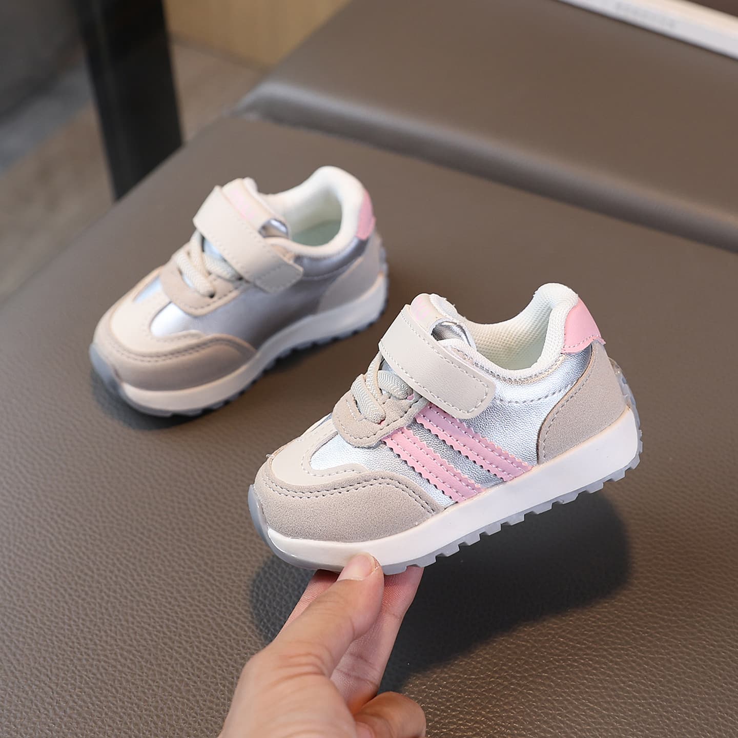 2026 Spring New Children's Sports Shoes, Soft Sole Agility Shoes for Girls and Boys, Toddler Running Shoes