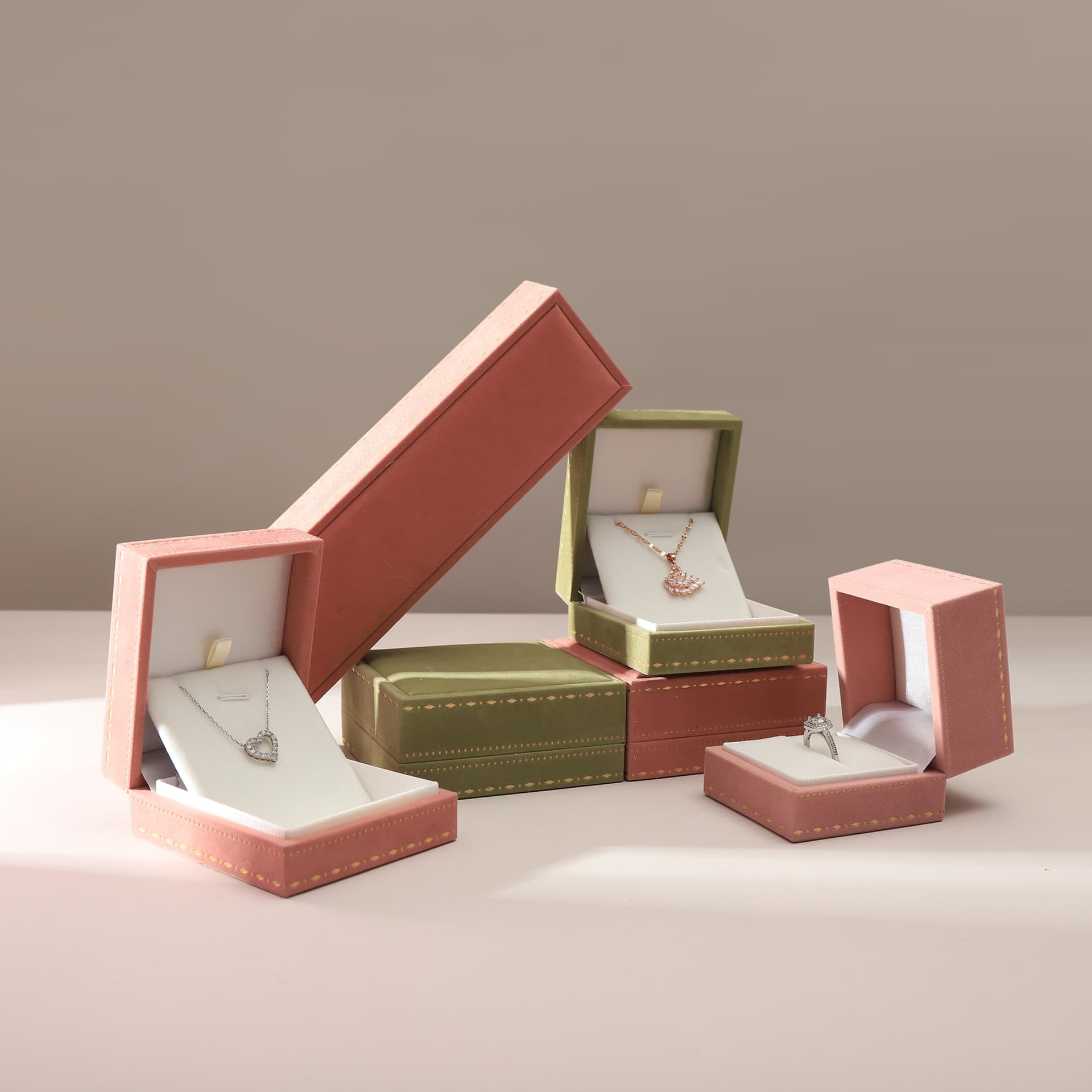 Lace Jewelry Gift Box, Luxury Premium Ring Necklace Pendant Box, High-End Jewelry Bracelet Case