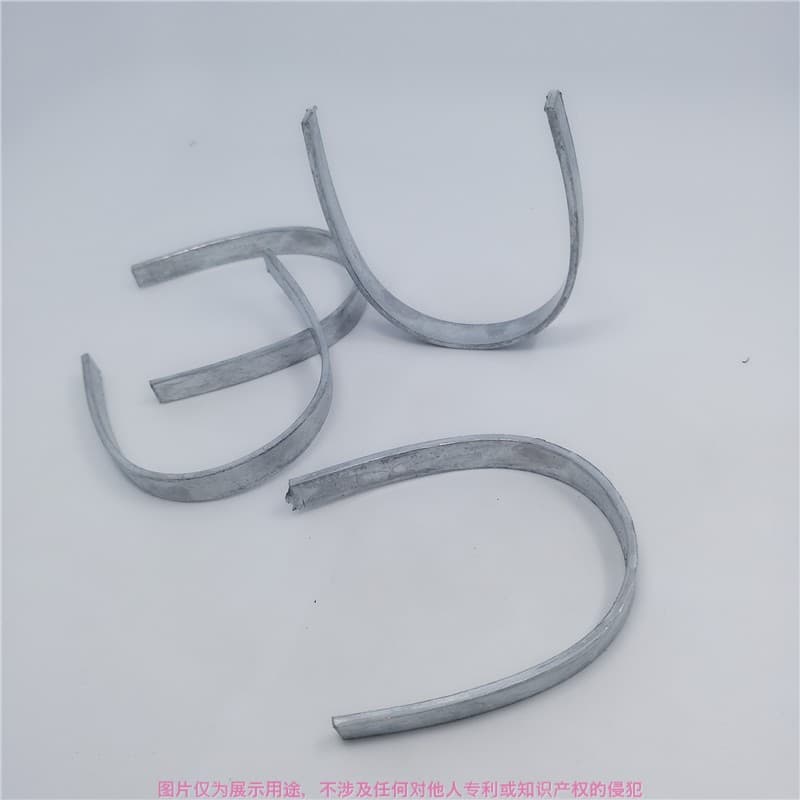 U-shaped shoe heel die-cast hardware; blank parts produced by an 80-ton die-casting machine; men's leather shoe upgrade accessories.