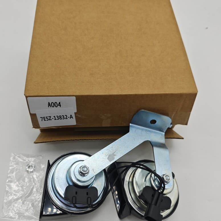 High and Low Tone Horn Assembly for 2006-2012 Ford Fusion 7E5Z-13832-A