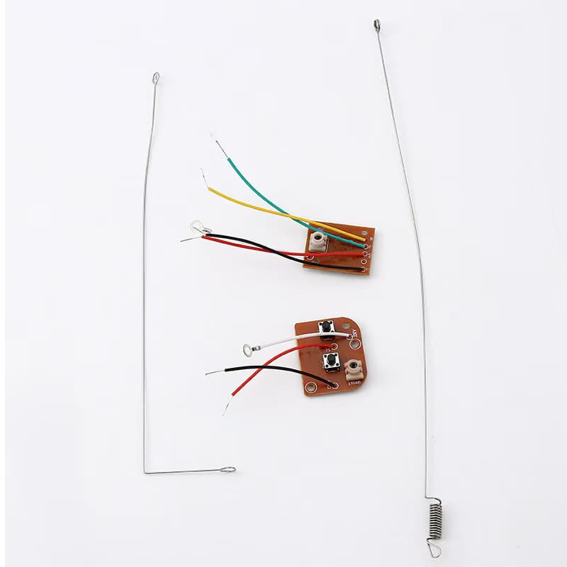 Educational Children's DIY Toy Car 2-Channel Remote Control Transmitter and Receiver Board Includes Transmitter and Receiver Antennas