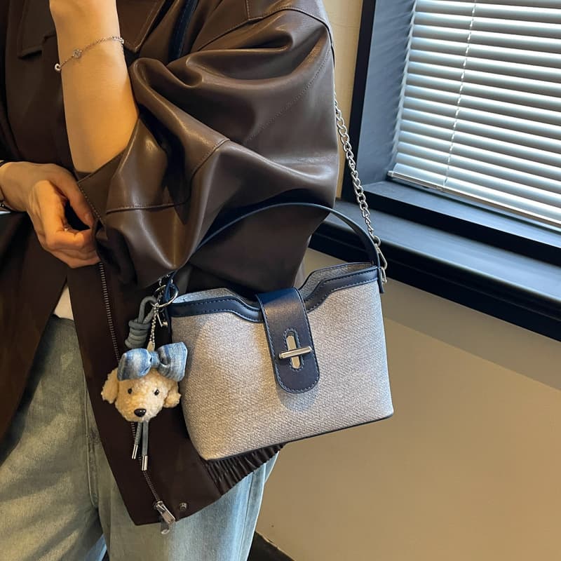 Fashionable Minimalist Design Handbag for Women, Korean Style New Trend, Versatile Casual Crossbody Bag, Top Handle Chain Bucket Bag