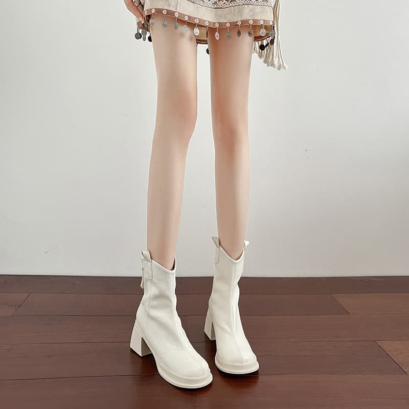 Women's white Martin boots, 2025 autumn/winter new retro western cowboy boots, thick-soled British style chunky high-heeled ankle boots.