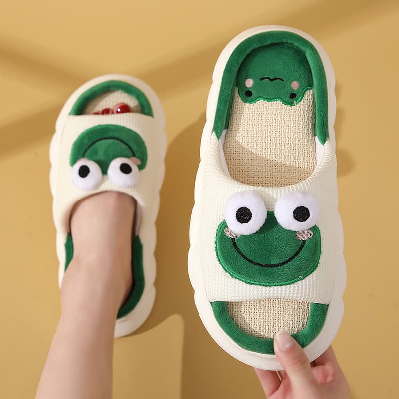 Unisex four-season cute frog linen home slippers, couples indoor anti-slip thick-soled sandals