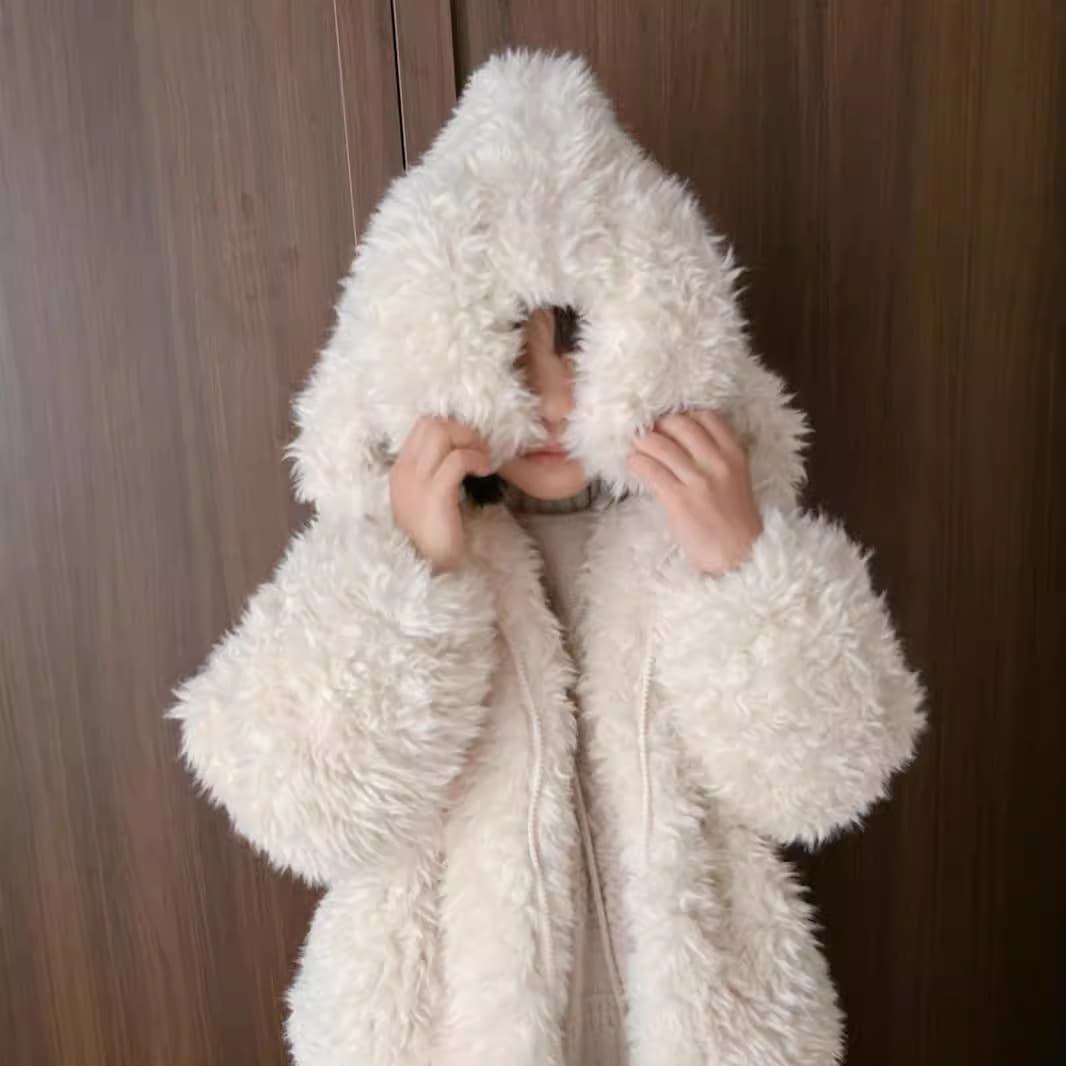 Lamb Fleece Loose Jacket Autumn/Winter 2025 New Cute Chic Plush Hooded Lazy Fuzzy Thickened Top