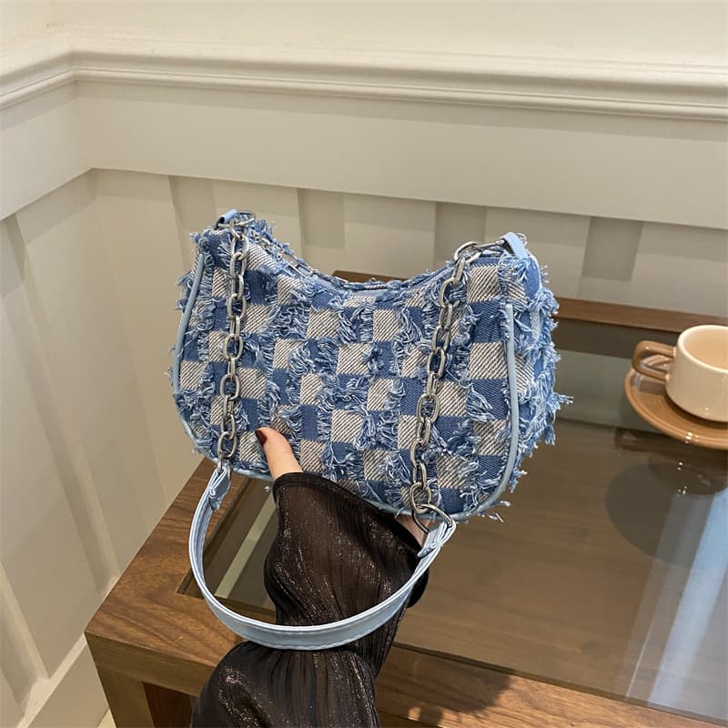 Denim Underarm Bag Women's 2024 Autumn and Winter New Fashionable Niche Design Shoulder Bag Fashionable and Versatile Canvas Crossbody Bag