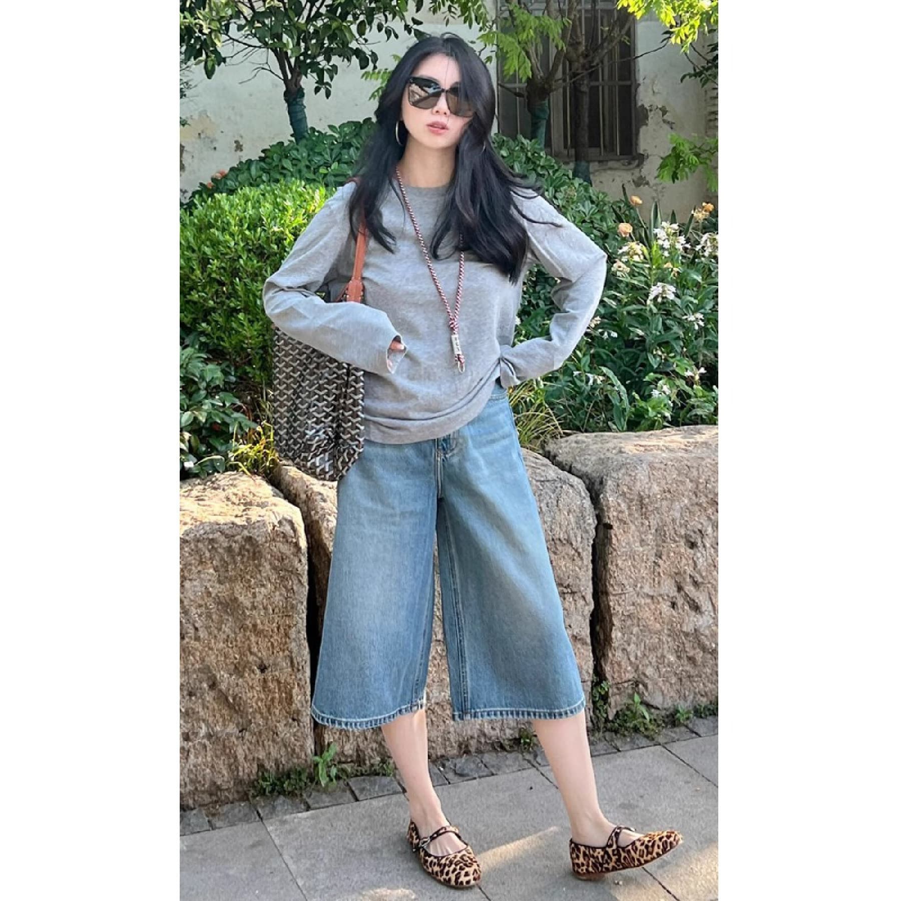 American Retro High-Waist Cropped Jeans for Women 2026 Summer New Mid-Length Shorts Petite Loose Wide-Leg Pants