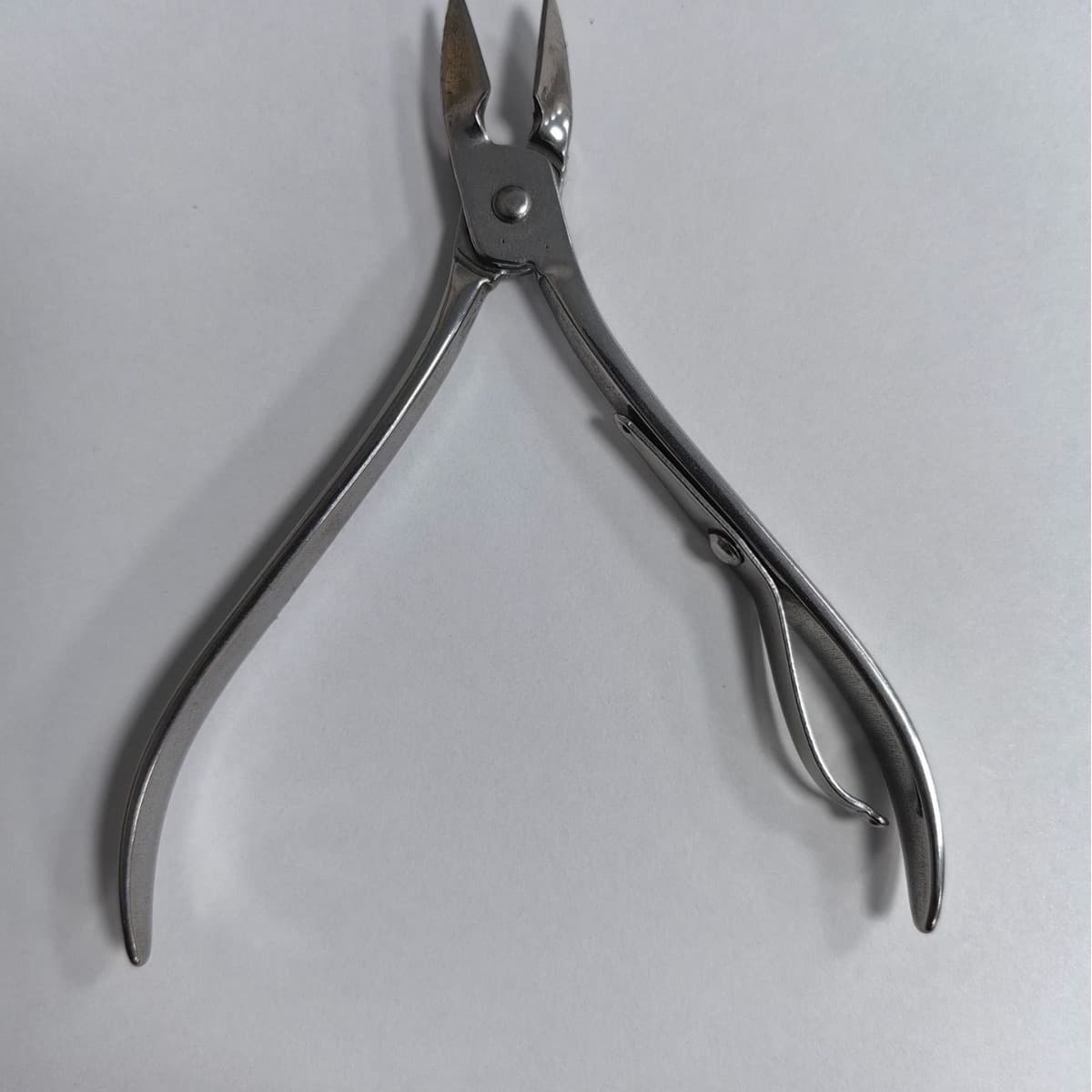 Customized professional link for nail care, manicure, pedicure tools, nail protection professional cutters, cuticle oil, professional nail nippers