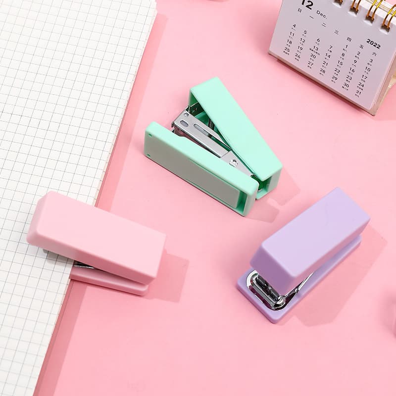 Macaron Color 12# Stapler, Student Stationery Small Stapler, Portable Labor-saving Office Binder for Office Use
