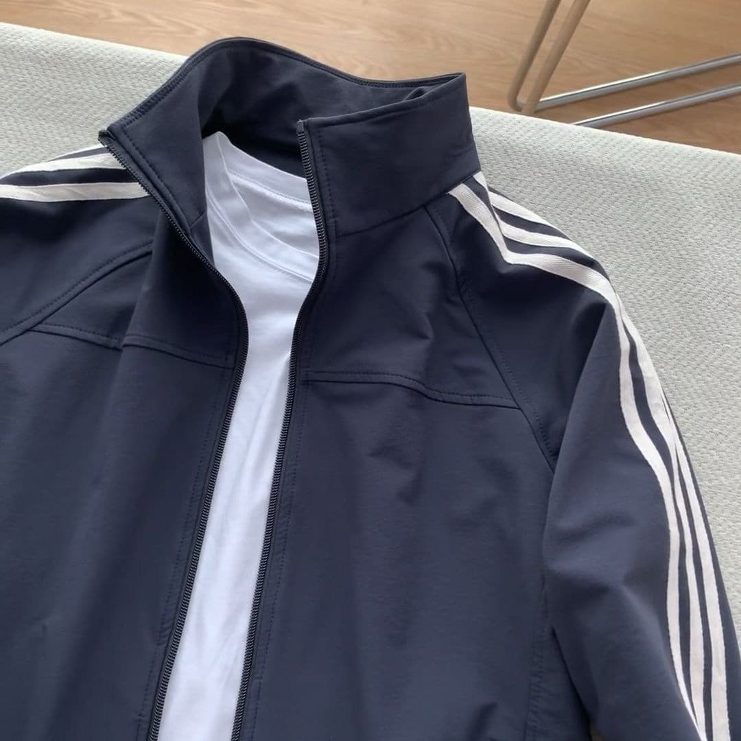 American stand collar three-stripe jacket for women spring and autumn thin American autumn baseball uniform early autumn top for women