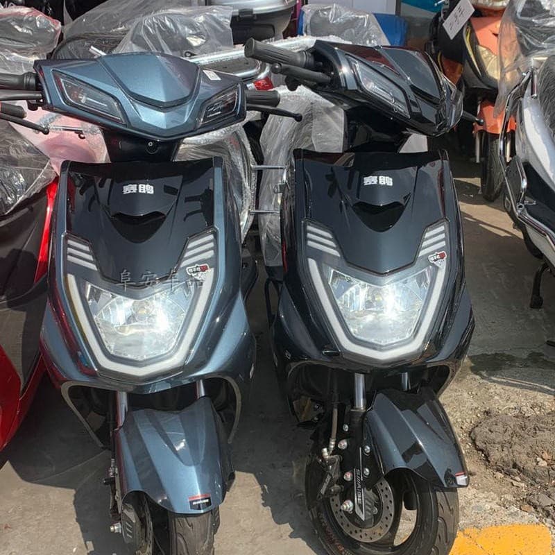 Compatible with Jinjian Falcon Lijia LY Electric Vehicle Shell Plastic Parts Racing Pigeon Front Surround Headlight Accessories Front Mudguard Plastic
