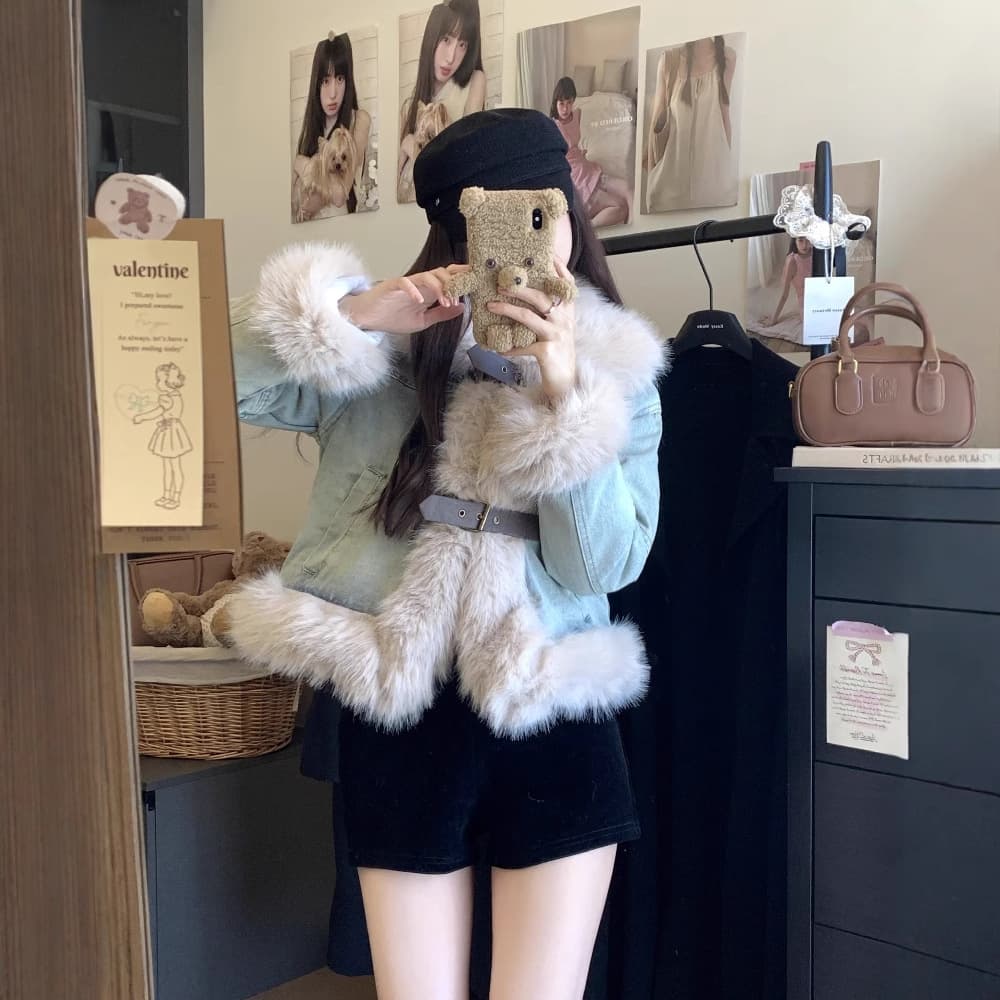 YIBO Fashion Design Faux Fur Collar Blue Denim Jacket Trendy Lined Thick Warm Faux Fur Coat