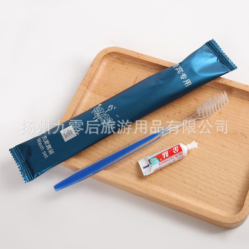 Disposable toothbrush, hotel, guesthouse, and homestay dental care, toothpaste, comb, and toiletries sets wholesale manufacturer logo