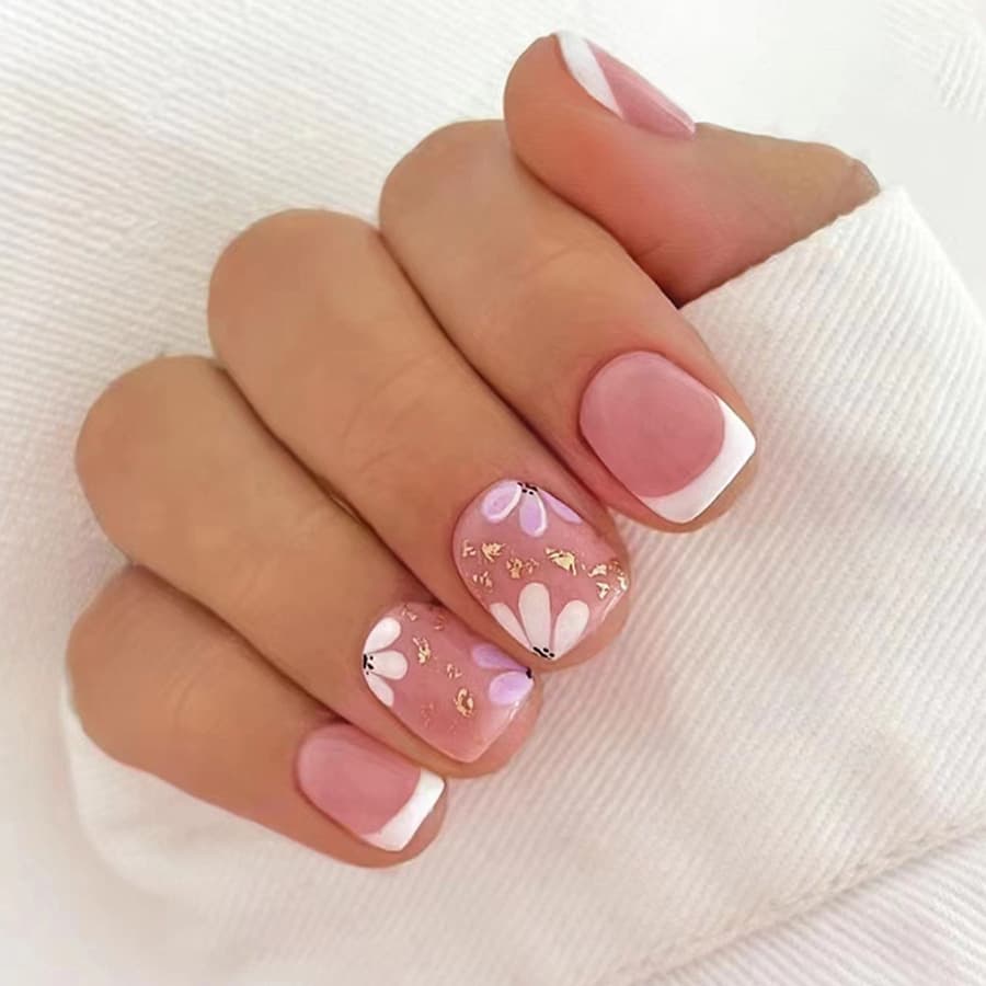 Matte texture short floral sweet girl French false nails European and American foreign trade finished products wholesale boxed 24 pieces
