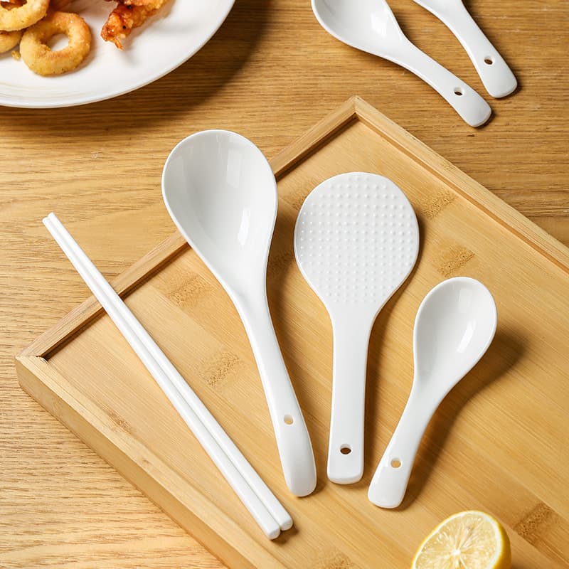 Discount Pure White Bone China Small Spoon Rice Spoon Chopsticks Gift Chopsticks Large Spoon Rice Spoon Set High Cost Performance