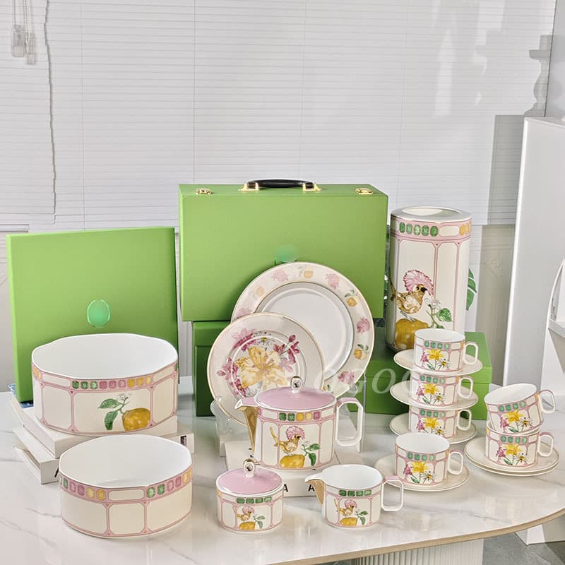 Cross-border Etilia Series Coffee Set Plate Mug Bone China Cup Women's Holiday Souvenir Birthday Gift
