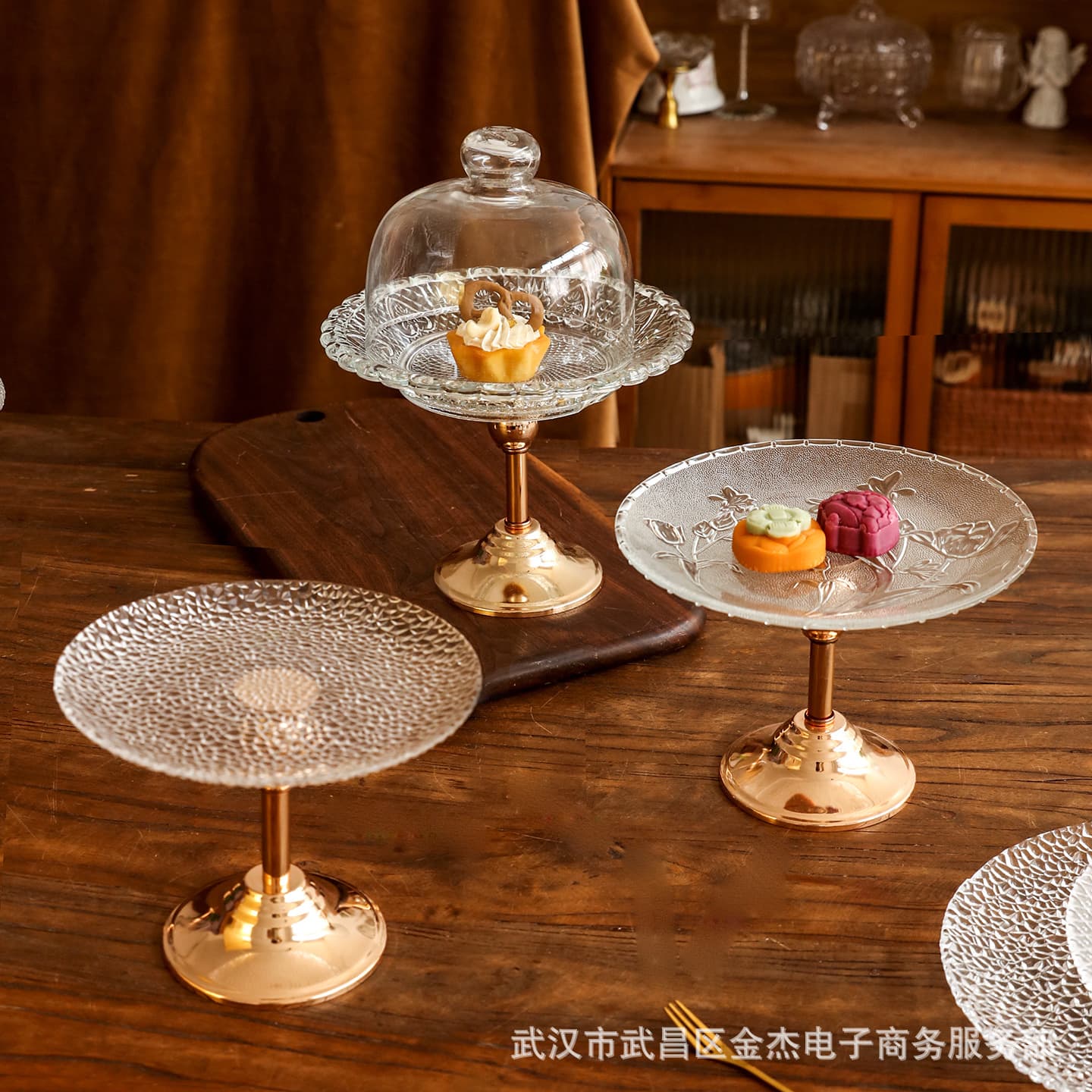 European Transparent Glass High-Foot Tray, Light Luxury Afternoon Tea Cake Tray, Glass Cover Tasting Tray, Tea Tray, Dessert Tray