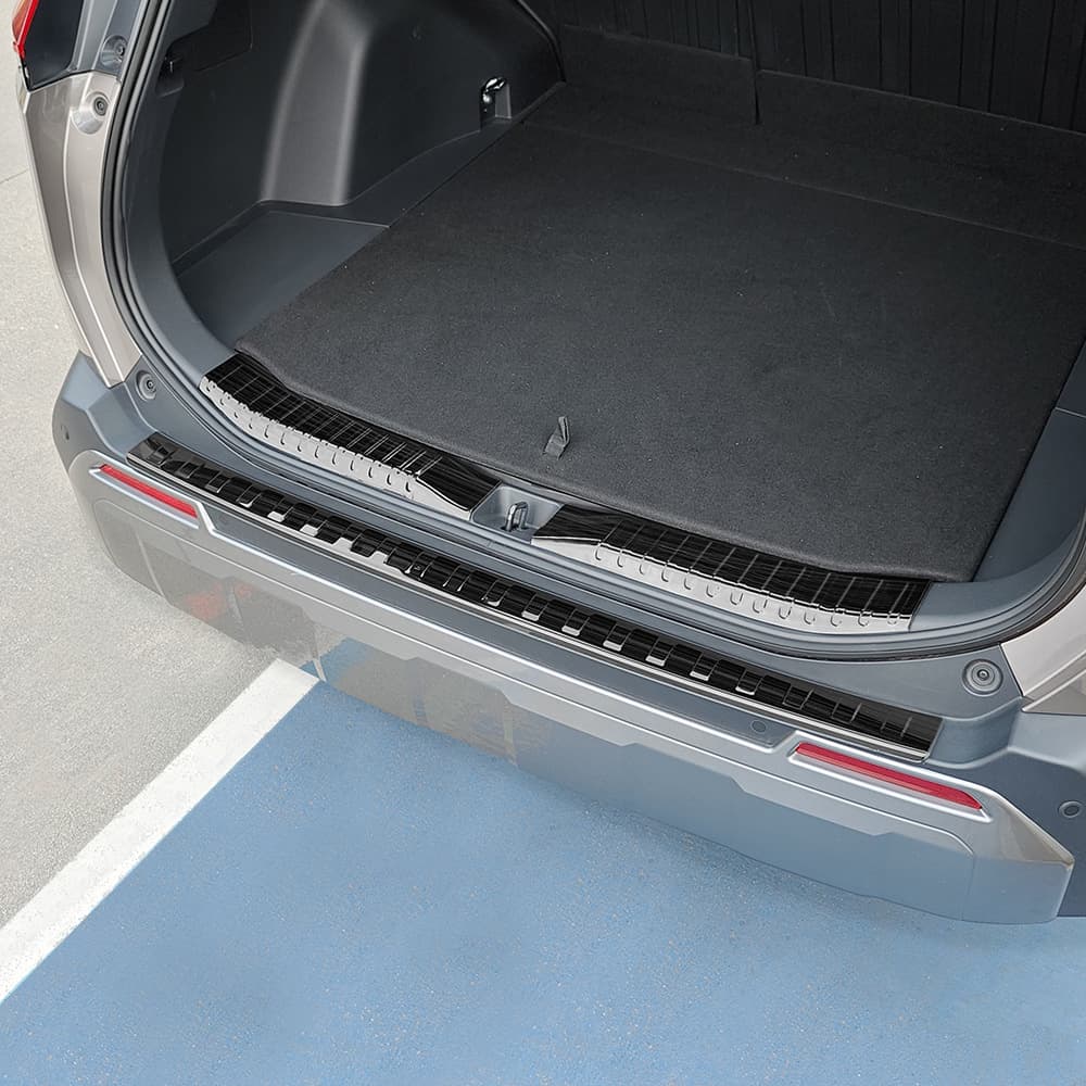 Suitable for 26 Models of Toyota Rav4 Rear Guard Plate, Rear Bumper, Trunk Guard Plate, Anti-Scratch Decorative Strip, Special for Modification