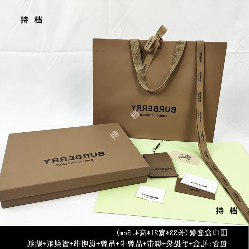 Original Burberry clothing, scarves, bags, coats, T-shirts, packaging boxes, Burberry paper bags, empty boxes, gift bags