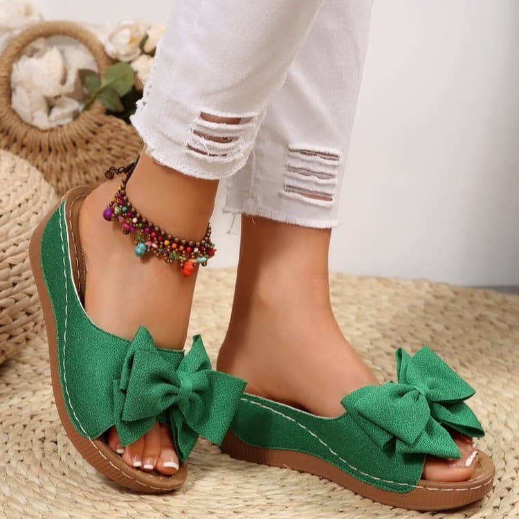 2025 Summer Women's Platform Wedge Sandals Cross-Border Plus Size Wide Strap Open-Toe Sandals with Floral Decoration