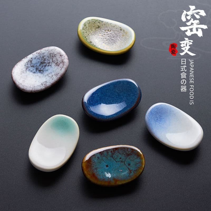 Japanese Ceramic Glaze Tableware, Creative Chopstick Rest and Spoon Holder for Home or Hotel