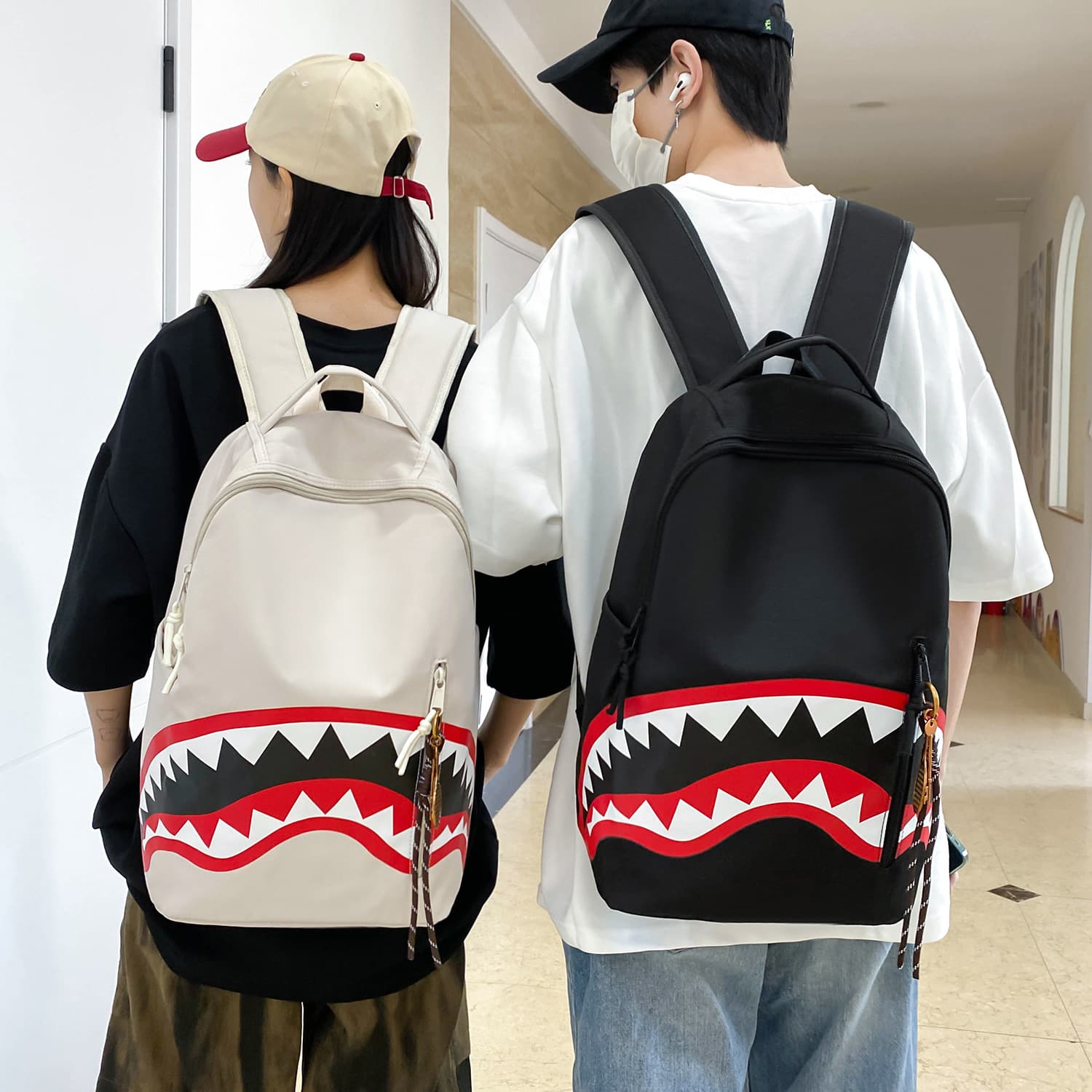 American backpack 2025 new trendy brand junior high school student schoolbag men and women backpack shark mouth outdoor travel bag