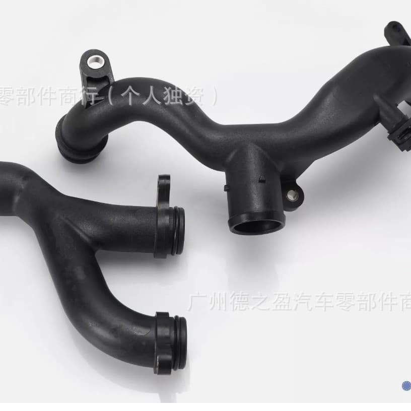 Suitable for Land Rover three-way water pipe aluminum pipe LR090630 LR092992