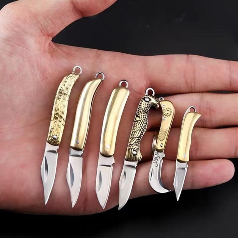 Miniature Yellow Brass Folding Knife Sharp Delicate Small Portable Keychain Pendant Pocket Knife Self-defense Opening Parcel