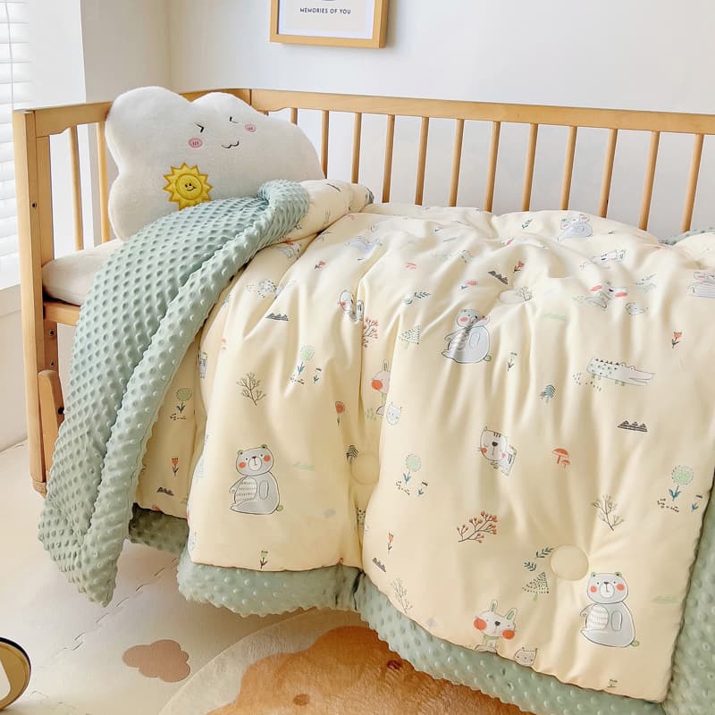 Baby Quilt for Spring and Autumn, Infant Cotton Blanket for Newborns, Fall/Winter Kindergarten Small Throw Blanket, Bean Texture, All-Season Universal