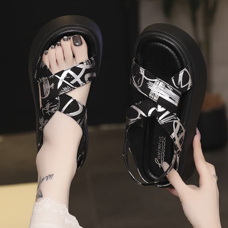 Song Cake Thick Sole New Chinese Style Sandals for Women 2026 Summer New Thick Sole Roman Sandals Niche Casual Sandals
