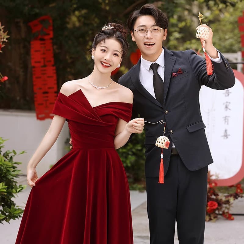 2026 New One-Shoulder Wedding Toast Dress for Petite Brides, Velvet Return Banquet Casual Dress, Autumn