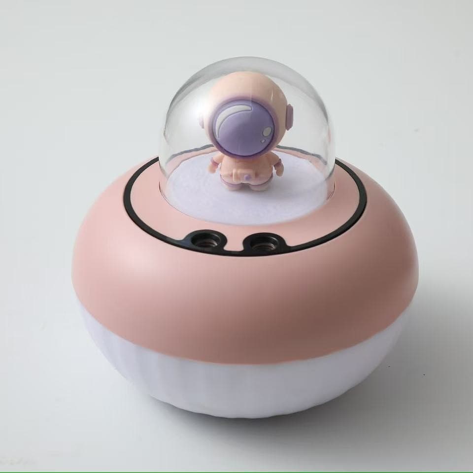 Cross-border New Astronaut Humidifier Small USB Desktop Office Home Car Air Scent Atomizer