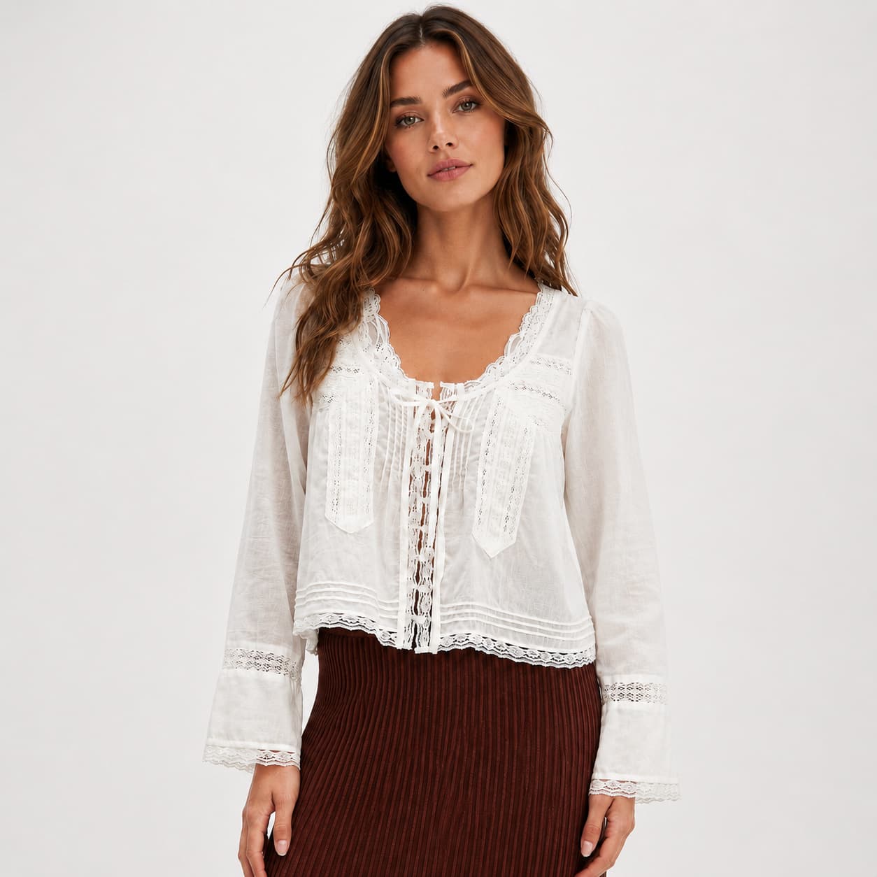 2025 new European and American French retro lace splicing V-neck strap long-sleeved shirt women's loose short blouse