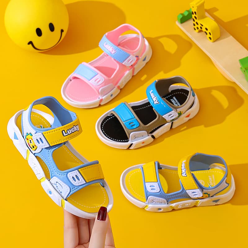 Wholesale children's summer sandals, popular cute cartoon baby soft sole anti-slip Velcro sandals for kids