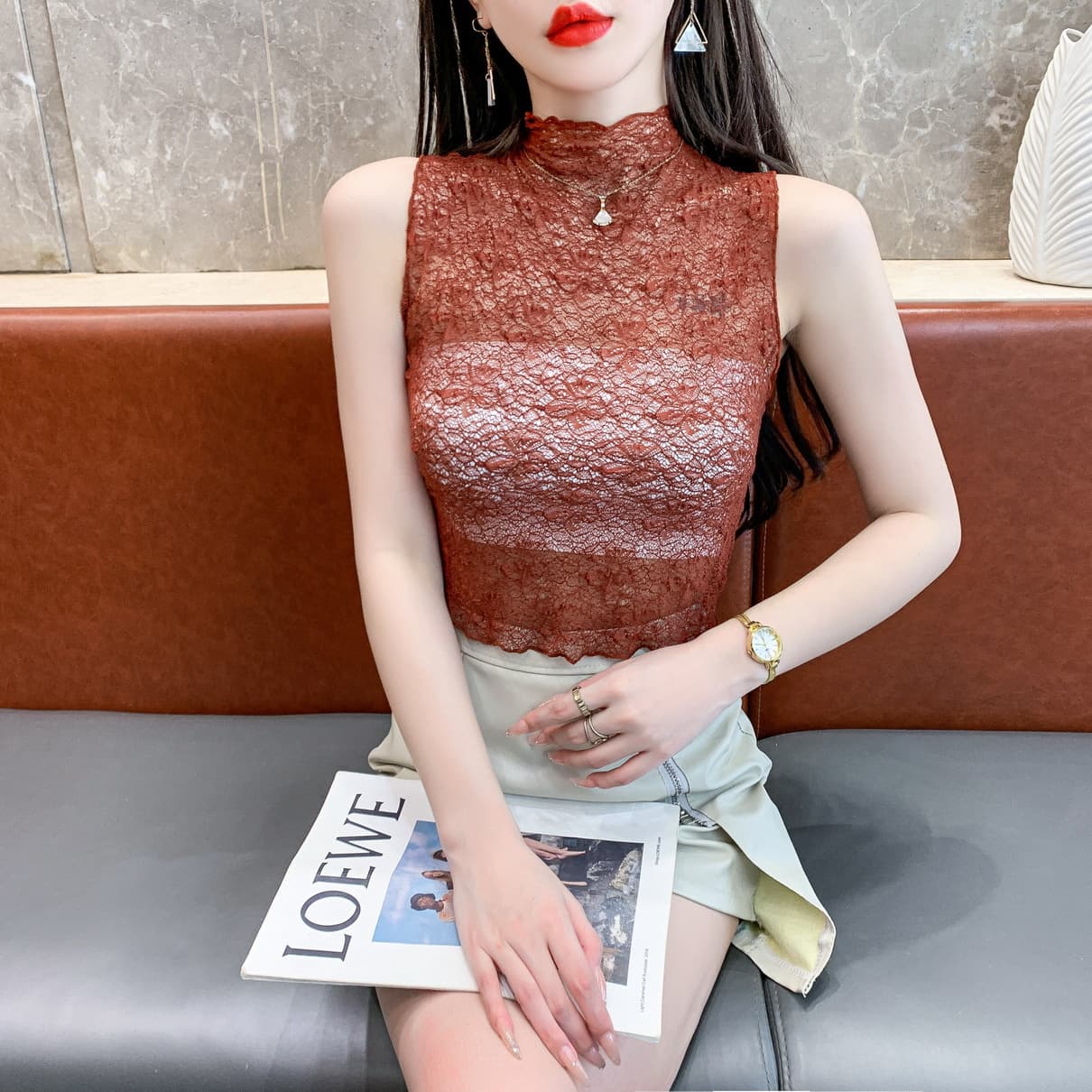 Autumn and winter half turtleneck lace bottoming shirt for women with false collar, gauze dress, stylish small shirt, sweater with mesh short vest