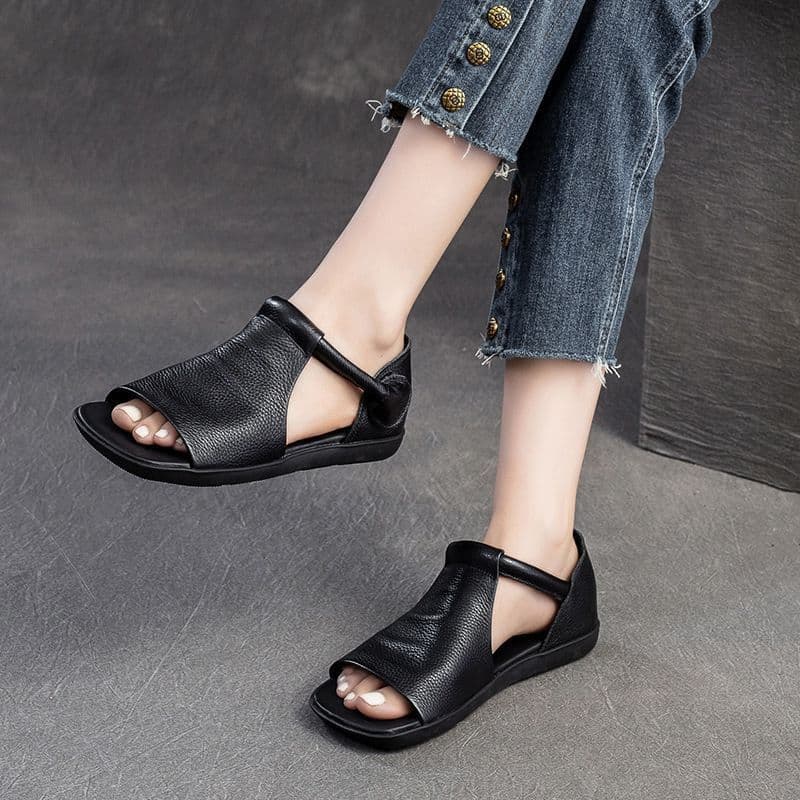 Hot Style 2025 Summer New Peep-Toe Flat Sole Retro Sandals British Handmade Velcro Casual Roman Women's Shoes