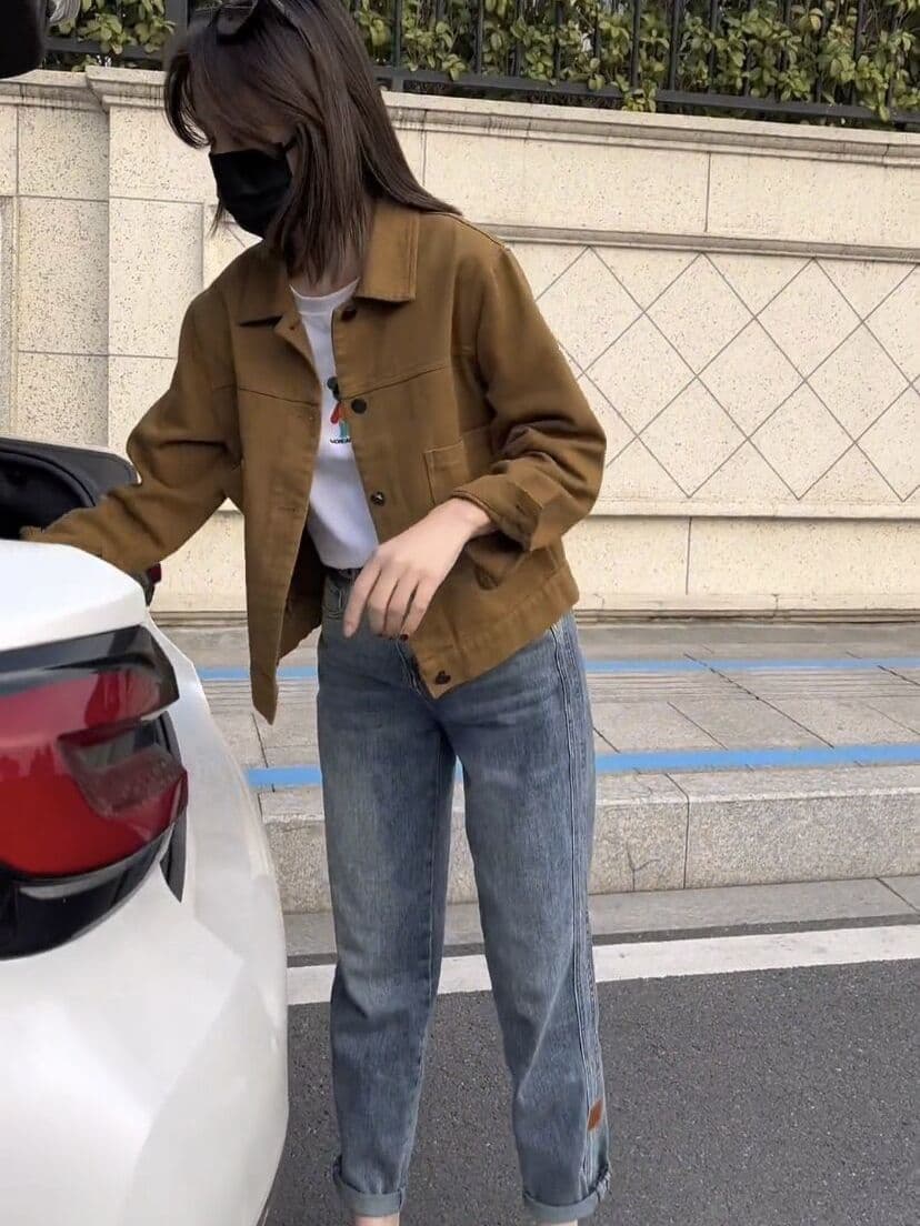 Short Loose Lightweight Denim Jacket Women Spring New Casual Design Niche Jacket Popular Top