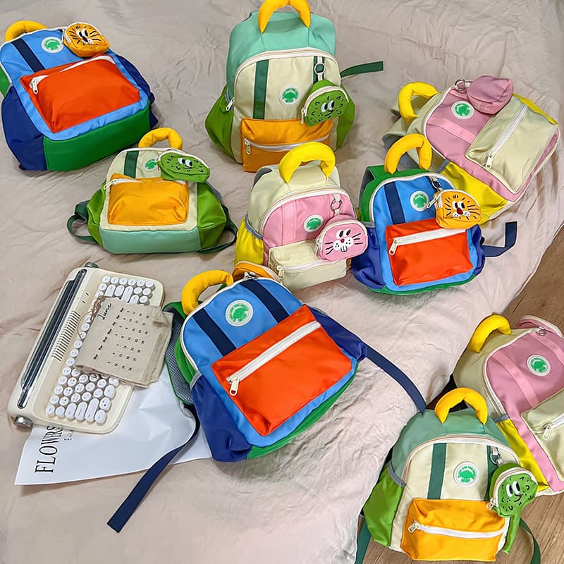 Cute Kids Backpack for Summer Travel, Kindergarten School Bag for Boys and Girls, Contrast Color, Small Medium Large