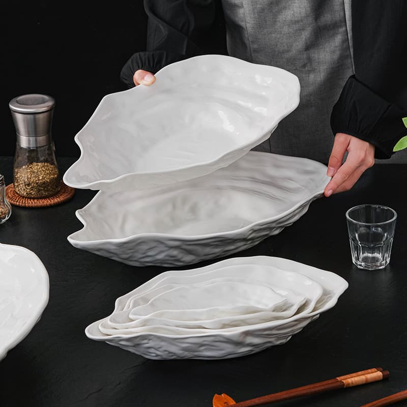 Creative ceramic sashimi plate oyster oyster-shaped salad plate private dish artistic conception dish special dish plate hotel tableware