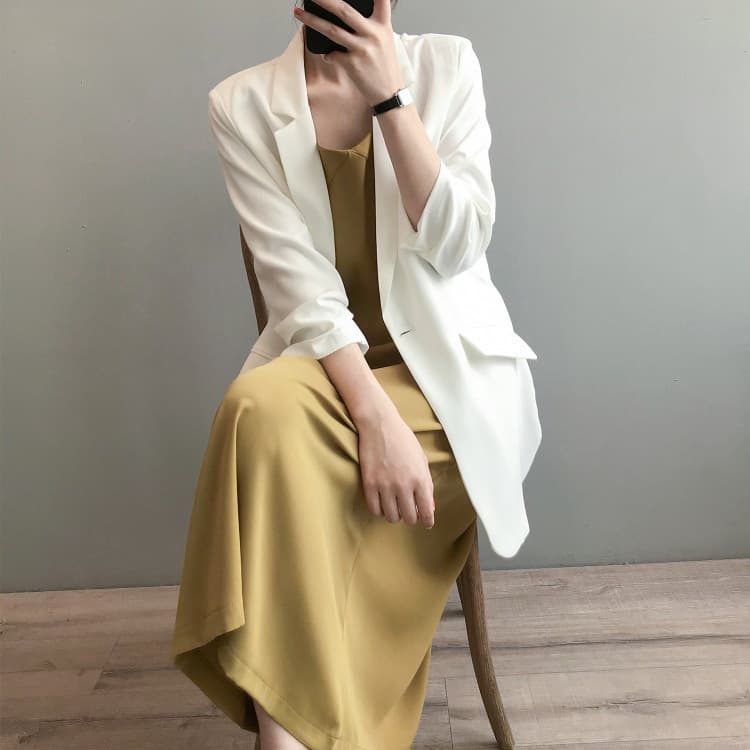 [Ready stock] Plus size women's summer three-quarter sleeve fat mm small suit design sun protection thin jacket 8031