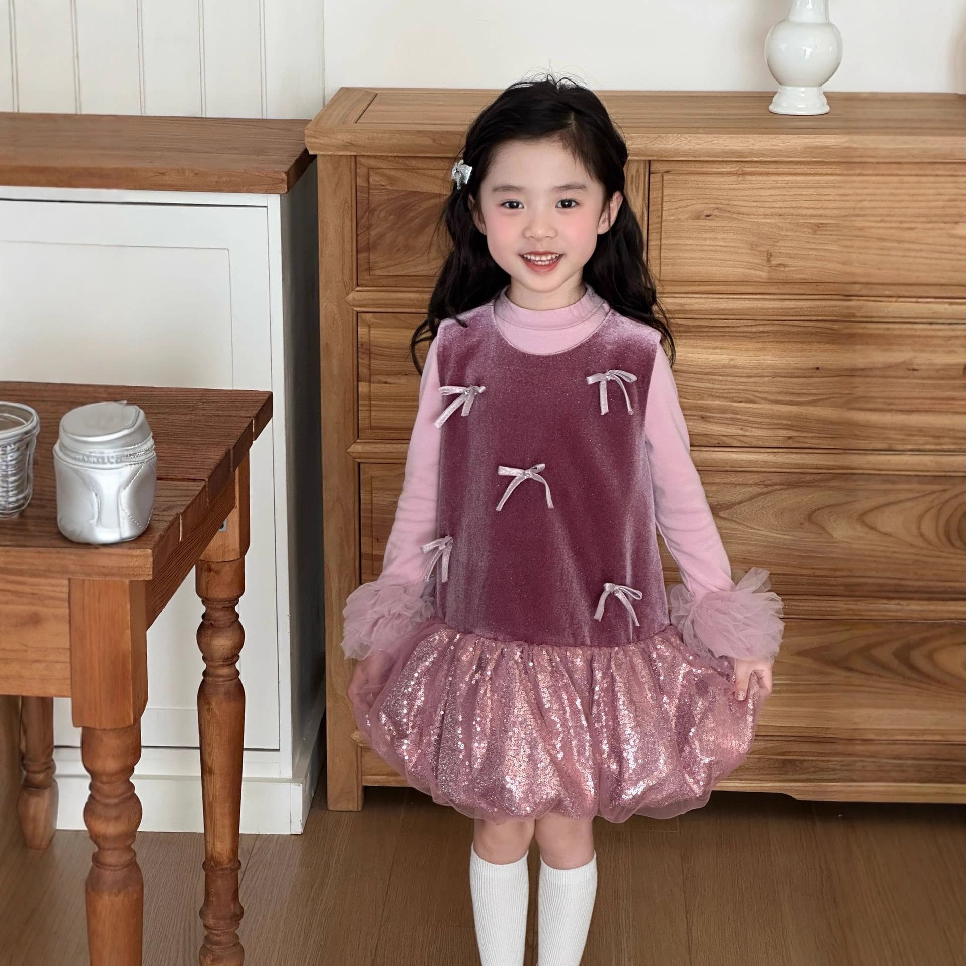 Clearance non-refundable, non-exchangeable girl's purple and pink beaded mesh bud skirt little girl's bow vest dress princess skirt