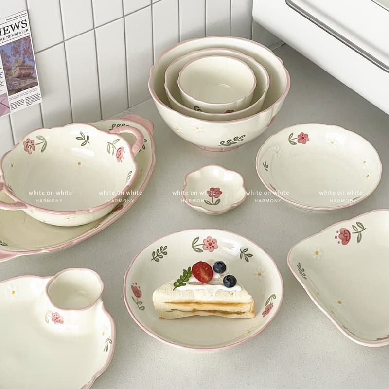 High-Aesthetic Breakfast Plate Ceremony Tableware Ins Style Home Ceramic Plate Fruit Plate Cute Cake Dessert Plate