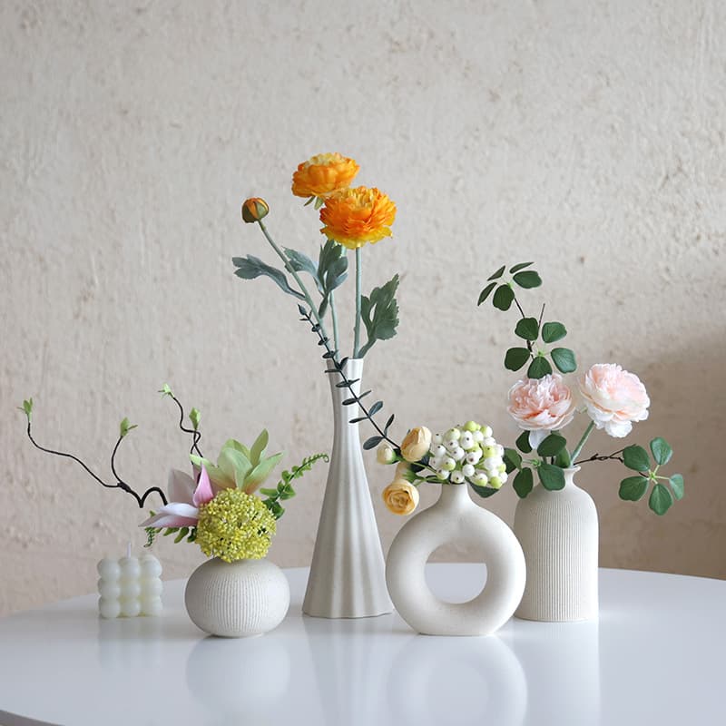 Desktop dining room living room flower arrangement artificial flower fake flower entrance wine cabinet decoration decoration bouquet decoration ceramic vase
