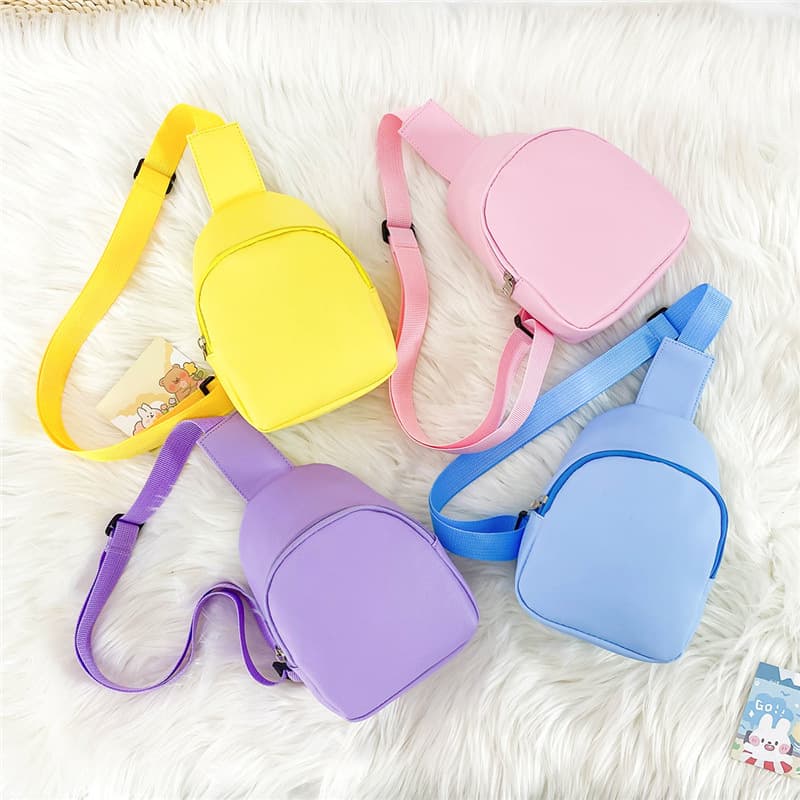 Kindergarten baby shoulder bag, personalized and cute PU leather cross-body bag for little girls to go out, accessory bag, snack bag, chest bag