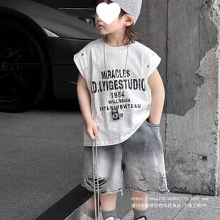 Boys Korean Style Sleeveless Shirt and Denim Shorts Set for Middle and Young Children 2026 Summer Cool Vest Outfit for Boys