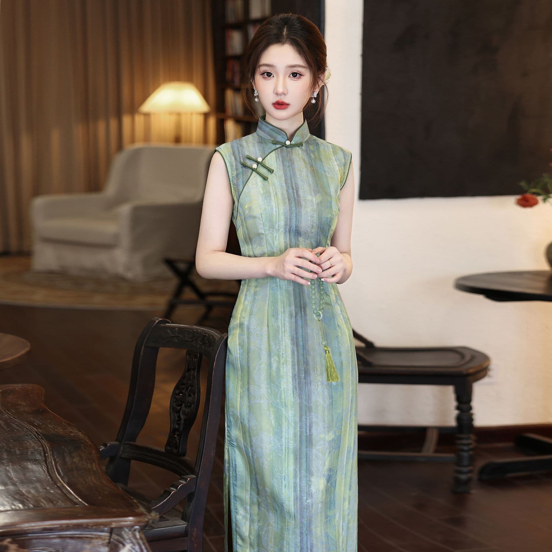 2026 Spring/Summer New Chinese-style Cheongsam Young Modified Elegant Temperament Traditional Beauty
