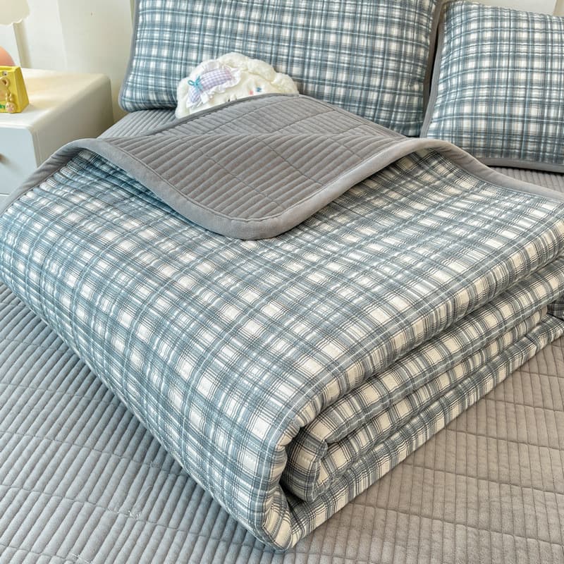 Class A Cotton Fleece Bed Cover, Thickened Milk Fleece Mattress Protector, All-Cotton Bed Sheet, Quilted Bed Cover, Three-Piece Set